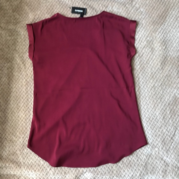 Red top - Picture 2 of 2